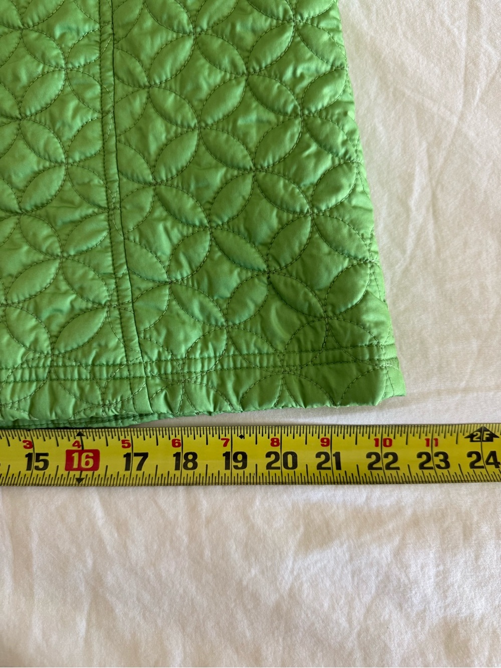 Eddie Bauer Quilted Green Vest - Stand Collar Zip - Picture 13 of 13